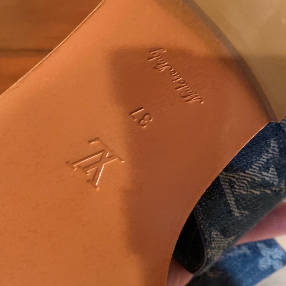 Rare brand new authentic denim collection Louis Vuitton sandals size 37 ( US 7) - Picture 11 of 17
